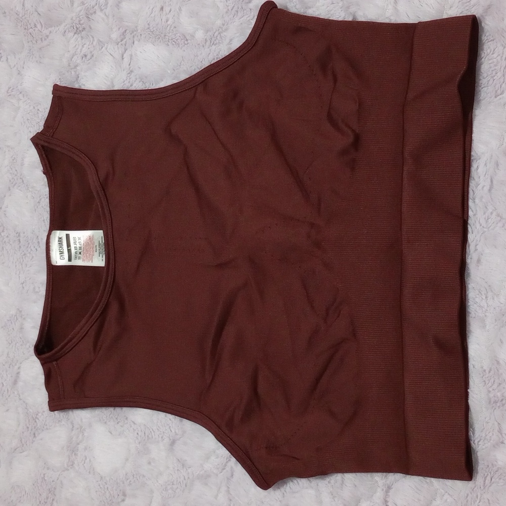 Gymshark top